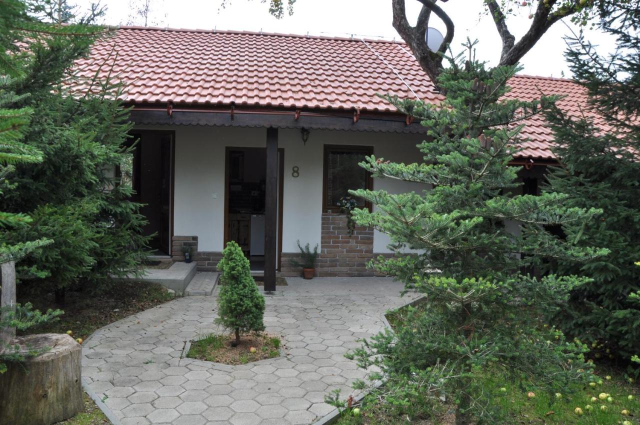 Andras Penzion Krásnohorské Podhradie Exterior foto